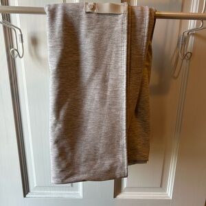lululemon Athletica Gray Vinyasa Scarf with snaps